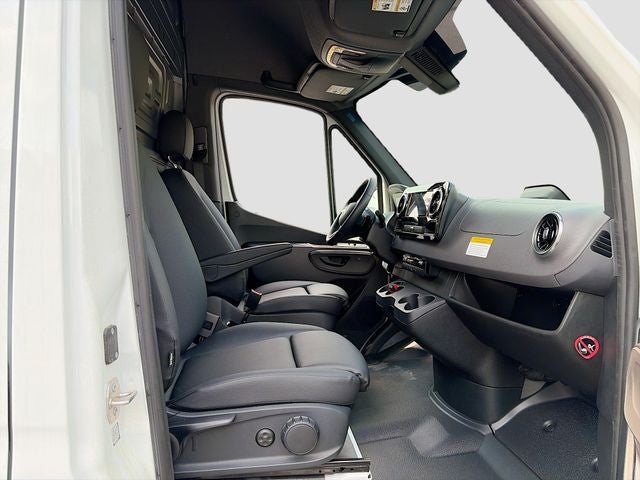 2025 Mercedes-Benz Sprinter 2500 Cargo 144 WB