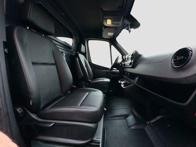 2024 Mercedes-Benz Sprinter 2500 Cargo 144 WB 4MATIC®