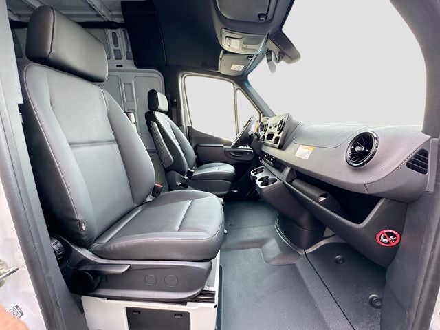 2025 Mercedes-Benz Sprinter 2500 Cargo 170 WB High Roof