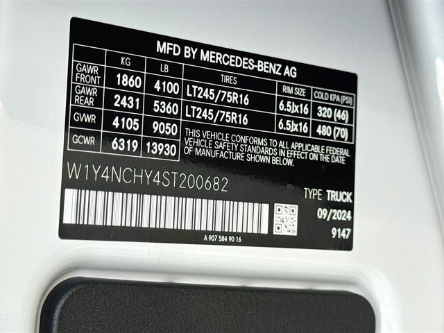 2025 Mercedes-Benz Sprinter 2500 Cargo 170 WB High Roof