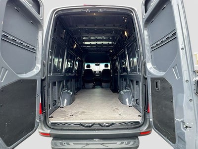 2024 Mercedes-Benz Sprinter 2500 Cargo 170 WB 4MATIC®