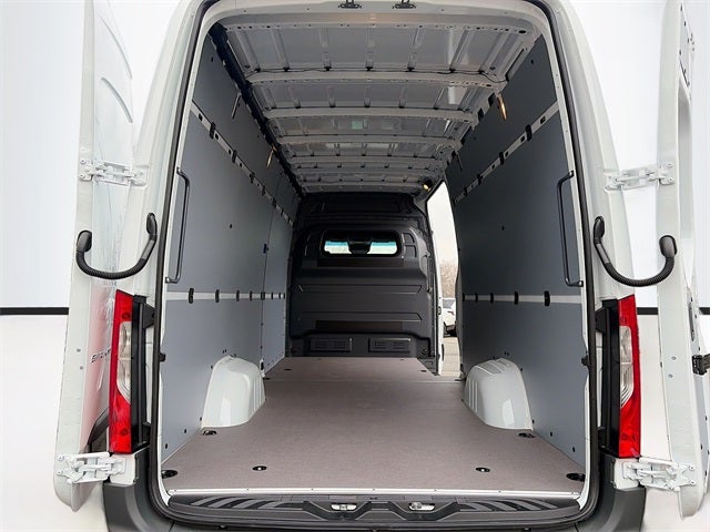 2026 Mercedes-Benz Sprinter 2500 Cargo 170 WB 4MATIC®