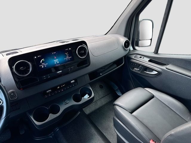 2024 Mercedes-Benz Sprinter 2500 Passenger 144 WB