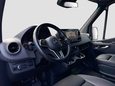 2024 Mercedes-Benz Sprinter 2500 Passenger 144 WB