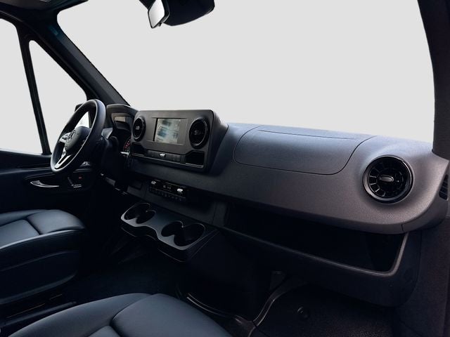 2024 Mercedes-Benz Sprinter 2500 Passenger 144 WB