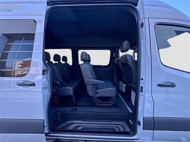 2024 Mercedes-Benz Sprinter 2500 Passenger 144 WB