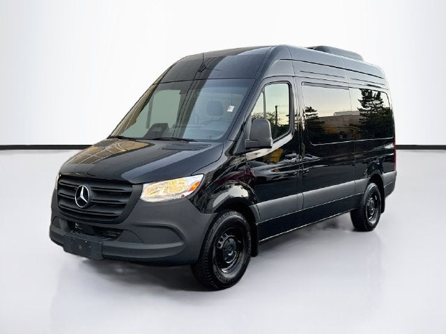 2025 Mercedes-Benz Sprinter 2500 Passenger 144 WB