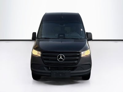 2025 Mercedes-Benz Sprinter 2500 Passenger 144 WB