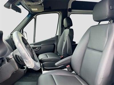 2025 Mercedes-Benz Sprinter 2500 Passenger 170 WB High Roof