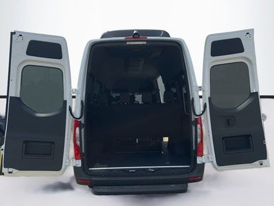 2026 Mercedes-Benz Sprinter 2500 Passenger 170 WB High Roof