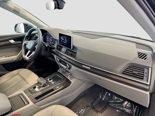 2020 Audi Q5 45 Premium Plus quattro