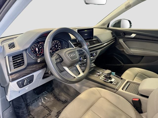2020 Audi Q5 45 Premium Plus quattro