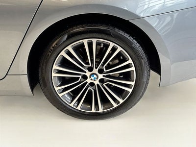 2019 BMW 5 Series 540i xDrive