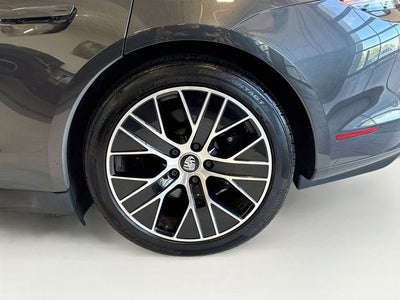 2021 Porsche Taycan Base