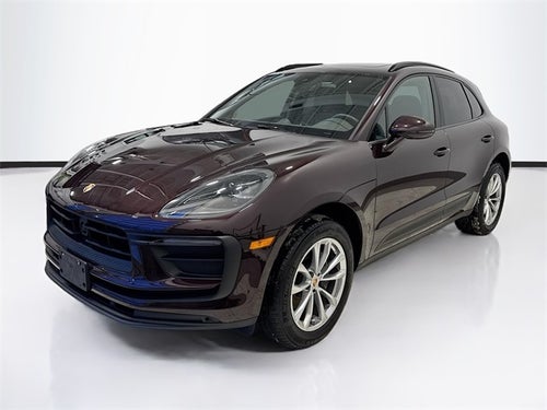 2025 Porsche Macan Base