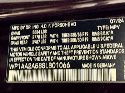 2025 Porsche Macan Base