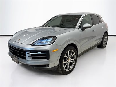 2025 Porsche Cayenne Base