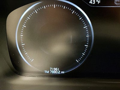 2020 Volvo XC90 T5 R-Design