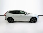 2018 Volvo XC60 T6 Momentum