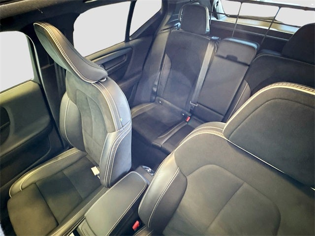 2021 Volvo XC40 Recharge Pure Electric P8