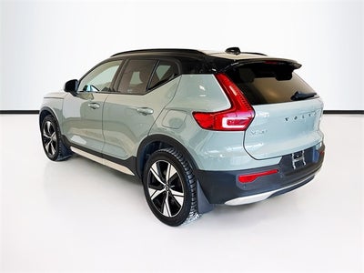 2021 Volvo XC40 Recharge Pure Electric P8