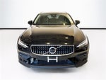2025 Volvo V60 Cross Country B5 Plus