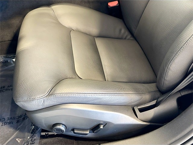 2025 Volvo V60 Cross Country B5 Plus