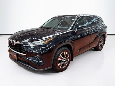 2020 Toyota Highlander Hybrid XLE