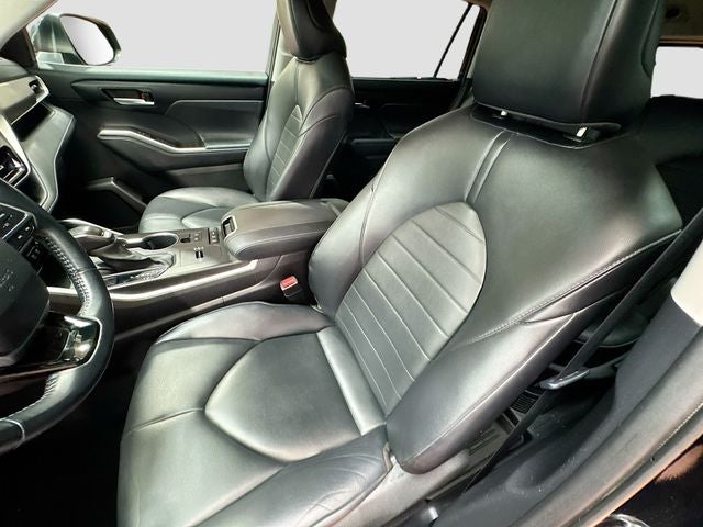2020 Toyota Highlander Hybrid XLE