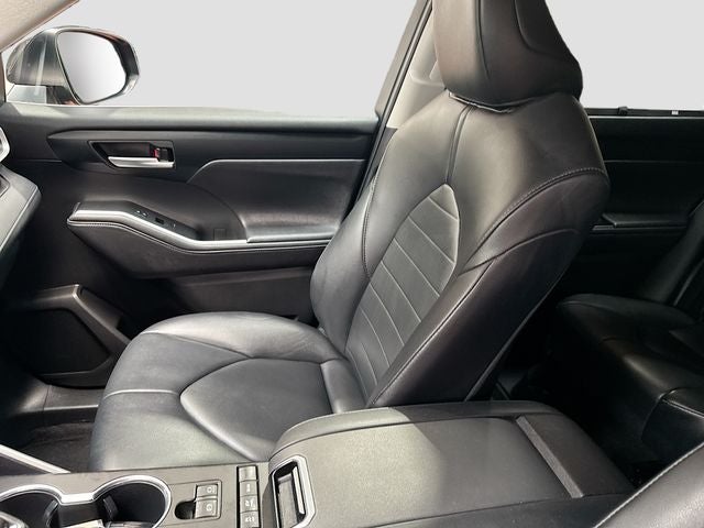 2020 Toyota Highlander Hybrid XLE