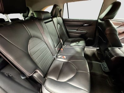 2020 Toyota Highlander Hybrid XLE