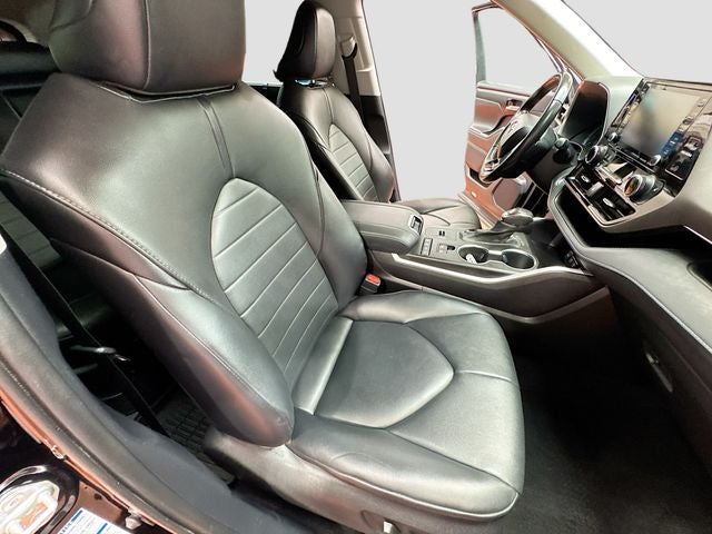 2020 Toyota Highlander Hybrid XLE