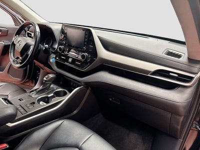 2020 Toyota Highlander Hybrid XLE