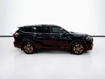 2020 Toyota Highlander Hybrid XLE