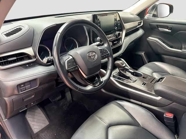 2020 Toyota Highlander Hybrid XLE