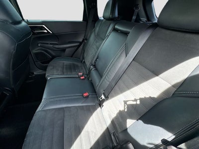 2022 Mitsubishi Outlander Base