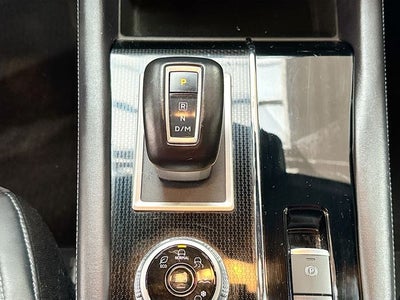 2023 Mitsubishi Outlander Base