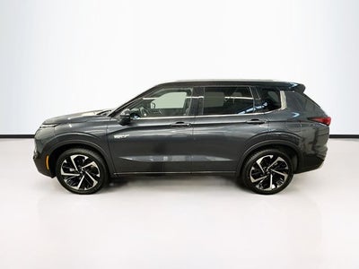 2025 Mitsubishi Outlander PHEV Base