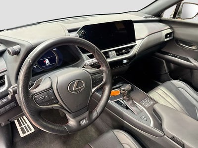 2023 Lexus UX 250h F SPORT Handling