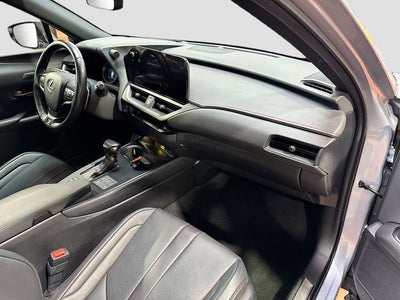 2023 Lexus UX 250h F SPORT Handling