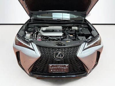 2023 Lexus UX 250h F SPORT Handling