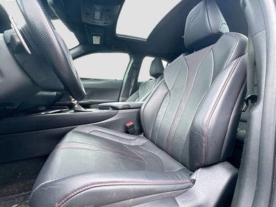 2023 Lexus UX 250h F SPORT Handling