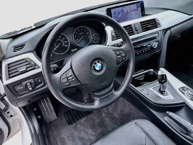 2013 BMW 3 Series 328i xDrive