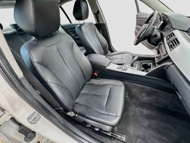 2013 BMW 3 Series 328i xDrive