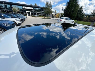 2024 MINI HARDTOP 2 DOOR Iconic