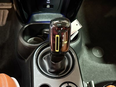 2024 MINI Cooper SE Electric Cooper SE