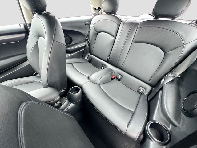 2024 MINI HARDTOP 2 DOOR Cooper