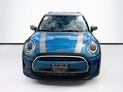 2023 MINI HARDTOP 4 DOOR Base