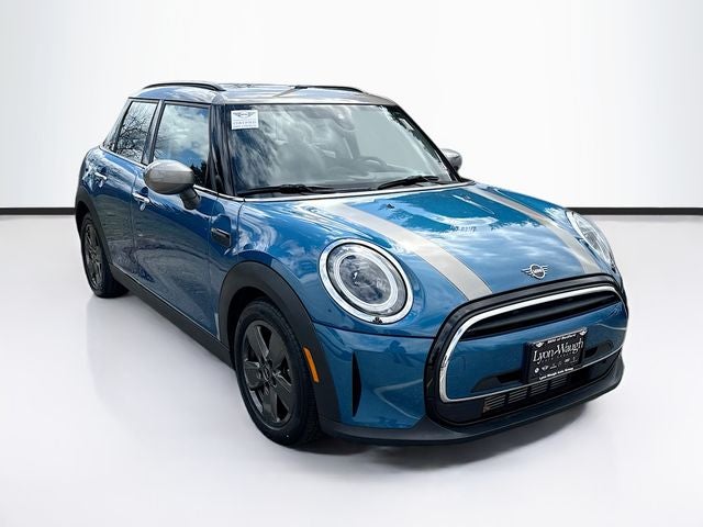 2023 MINI HARDTOP 4 DOOR Base
