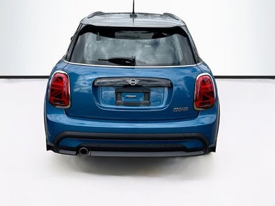 2023 MINI HARDTOP 4 DOOR Base